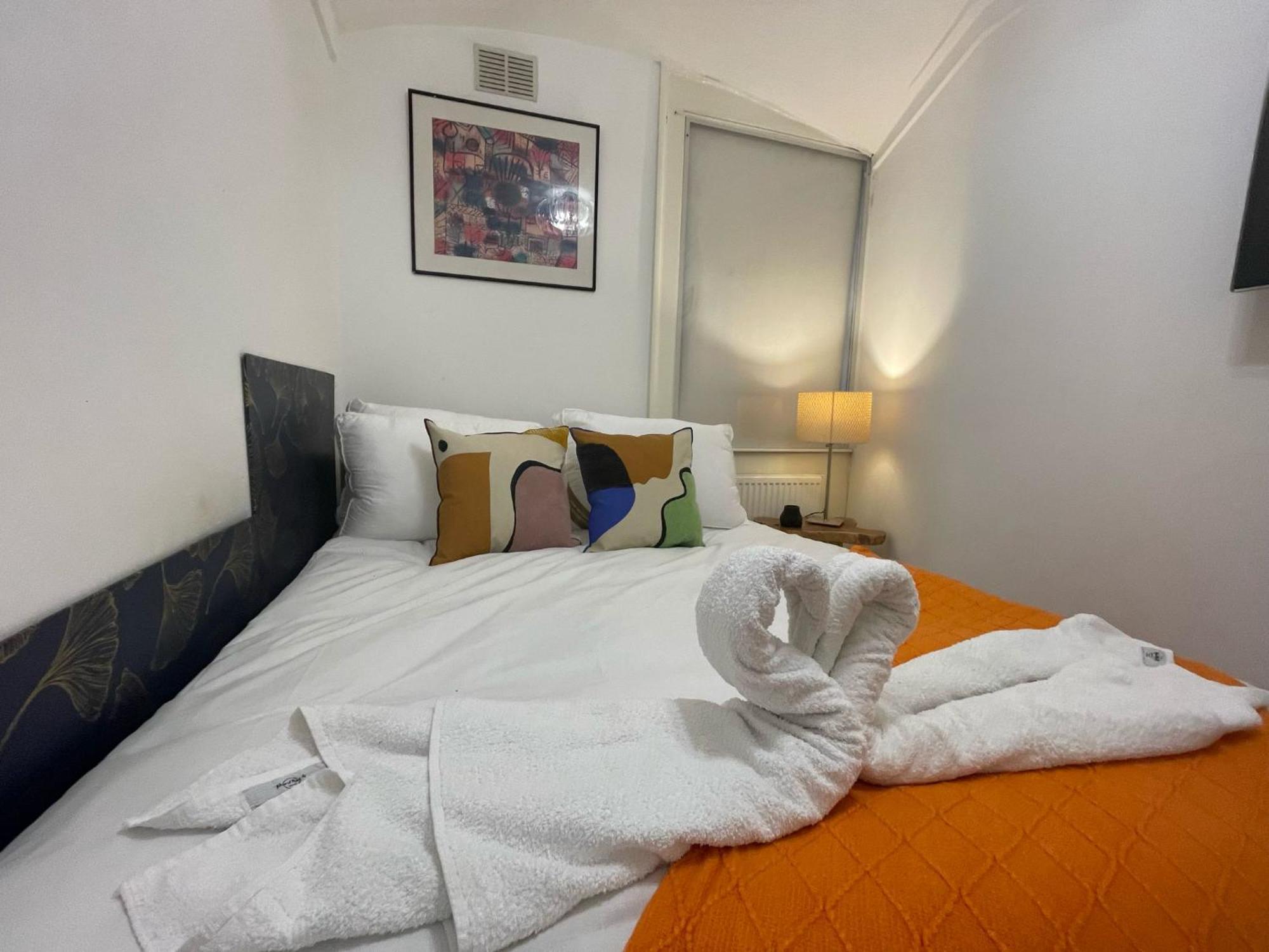 Central Point Apartment London Eksteriør billede