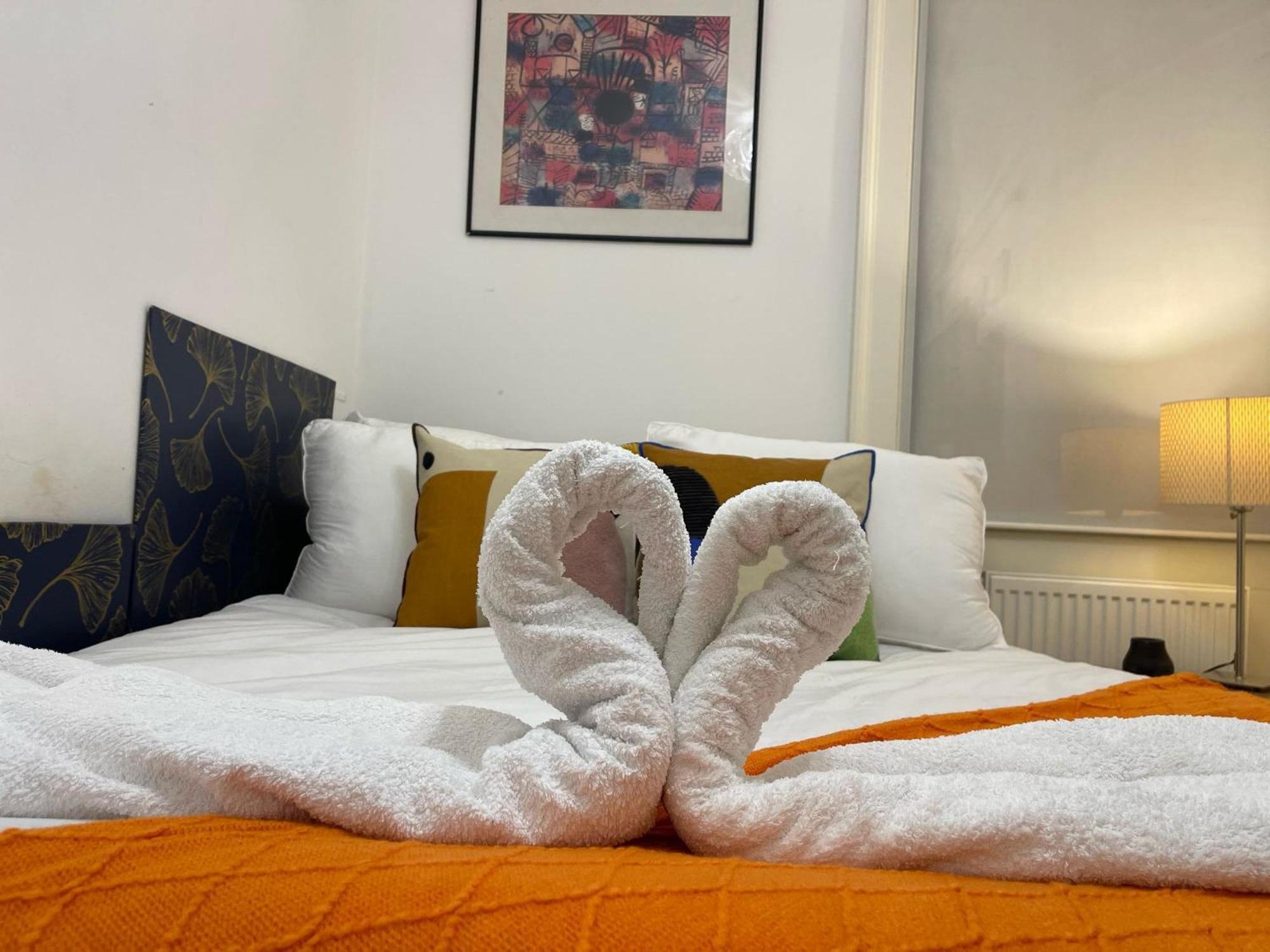 Central Point Apartment London Eksteriør billede