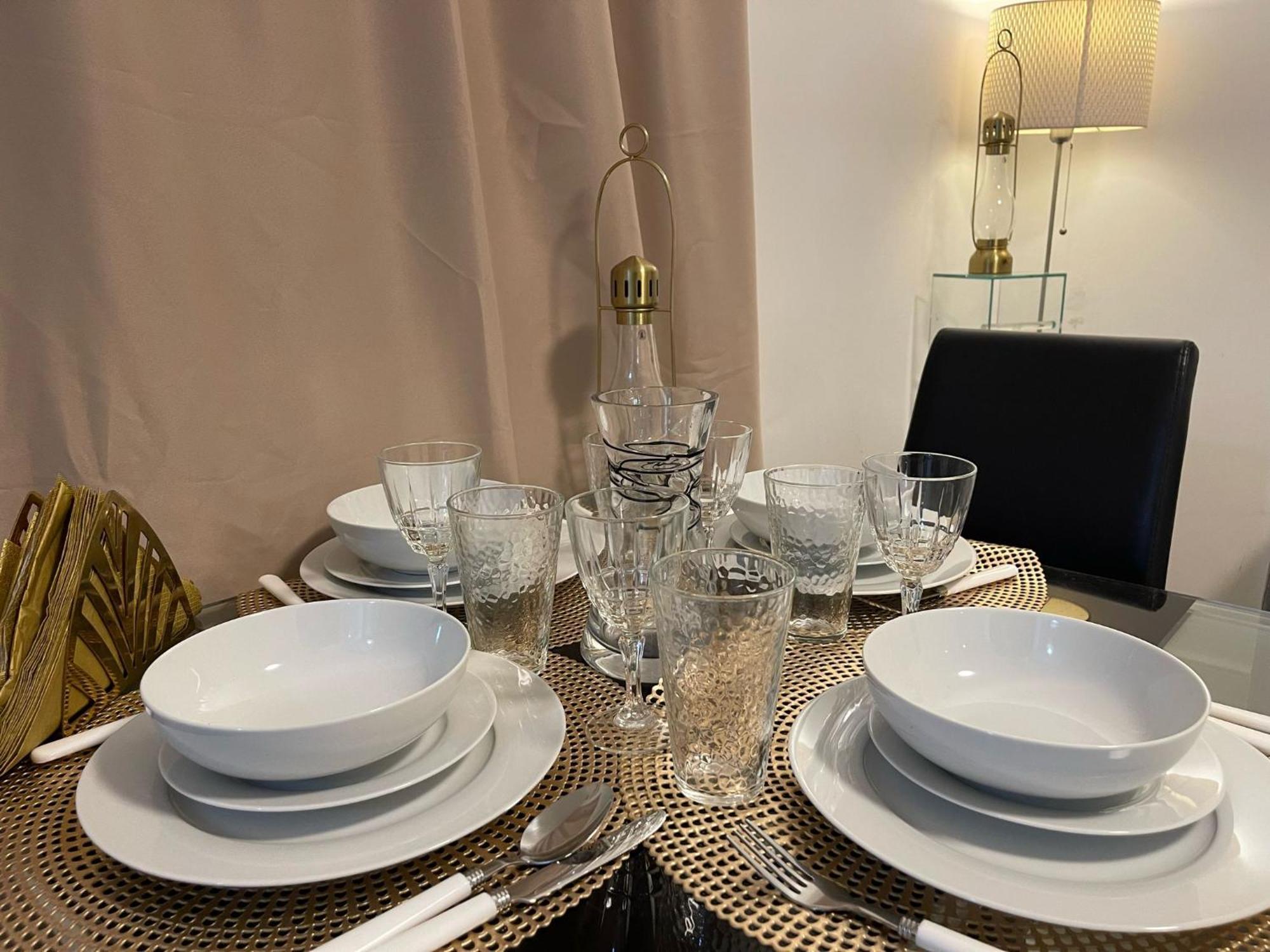 Central Point Apartment London Eksteriør billede